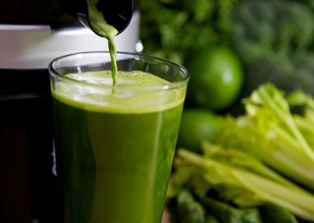 Receita-de-como-preparar-suco-verde-gostoso-a-seu-modo-delicioso-Lari-Duarte-nutrição-Fábia-dicas-fitness-saudável-Lari-Duarte-3
